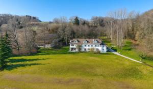 Продажа Поместье Yens