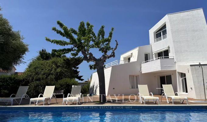 Продажа Шале Es Castell