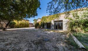 Продажа Таунхаус L'Isle-sur-la-Sorgue