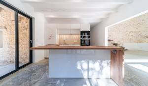 Продажа Таунхаус L'Isle-sur-la-Sorgue