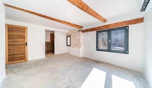 Продажа Таунхаус L'Isle-sur-la-Sorgue