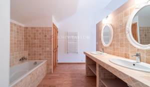 Продажа Таунхаус Pernes-les-Fontaines