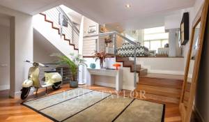 Продажа Таунхаус Pozuelo de Alarcón