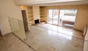 Продажа Таунхаус Pozuelo de Alarcón