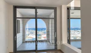 Продажа уровневые апартаменты Limassol