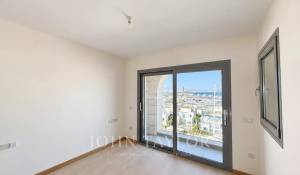 Продажа уровневые апартаменты Limassol