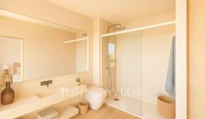 Продажа уровневые апартаменты Mahón