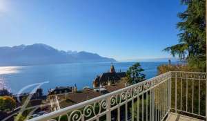 Продажа уровневые апартаменты Montreux