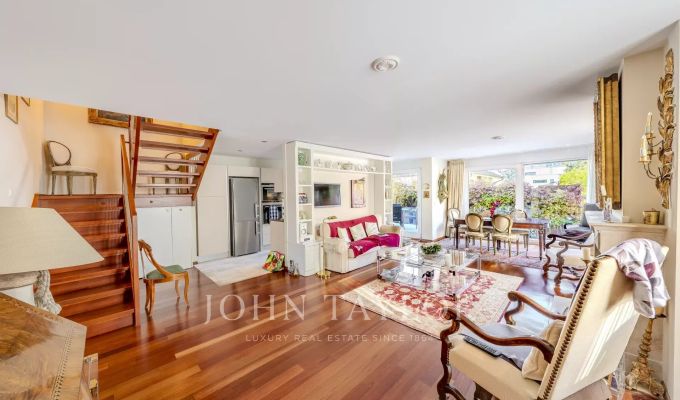 Продажа уровневые апартаменты Nyon