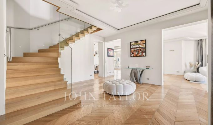 Продажа уровневые апартаменты Paris 16ème
