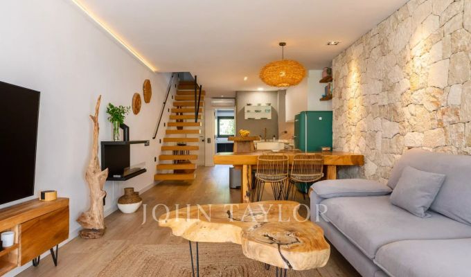 Продажа уровневые апартаменты Roca Llisa