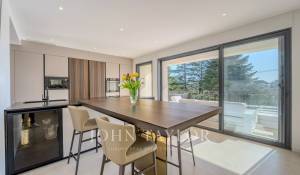 Продажа Вилла Châteauneuf-Grasse