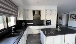 Продажа Вилла Germasogeia