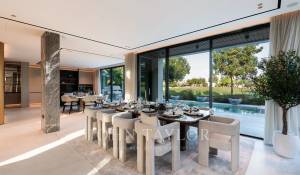 Продажа Вилла Jumeirah Golf Estate