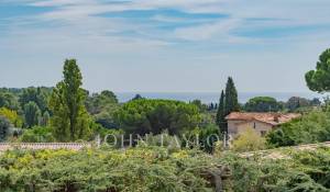 Продажа Вилла La Roquette-sur-Siagne