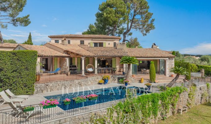 Продажа Вилла La Roquette-sur-Siagne