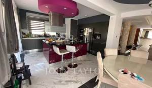 Продажа Вилла Peyia