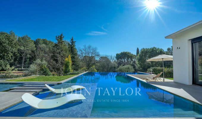 Продажа Вилла Roquefort-les-Pins