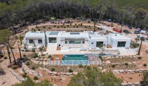 Продажа Вилла Santa Eularia des Riu