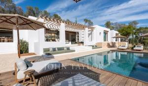 Продажа Вилла Santa Eularia des Riu