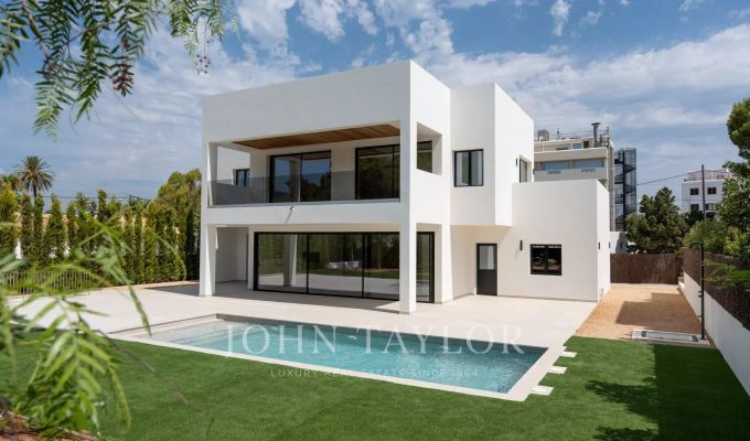 Продажа Вилла Santa Eularia des Riu