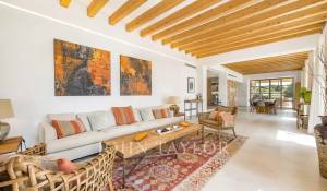 Продажа Вилла Santa María del Camí