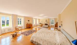 Продажа Вилла Tolochenaz