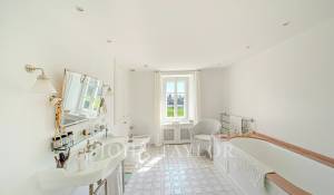 Продажа Вилла Tolochenaz