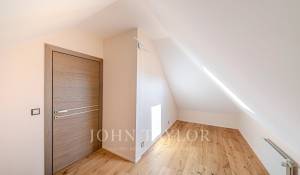 Продажа Вилла Tolochenaz