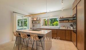 Продажа Вилла Valbonne