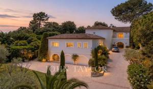 Продажа Вилла Valbonne