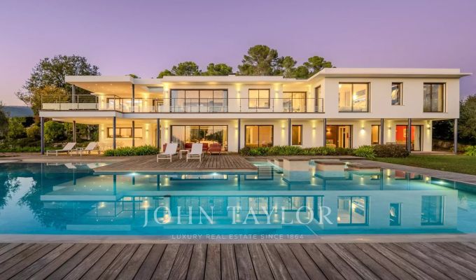 Продажа Вилла Valbonne