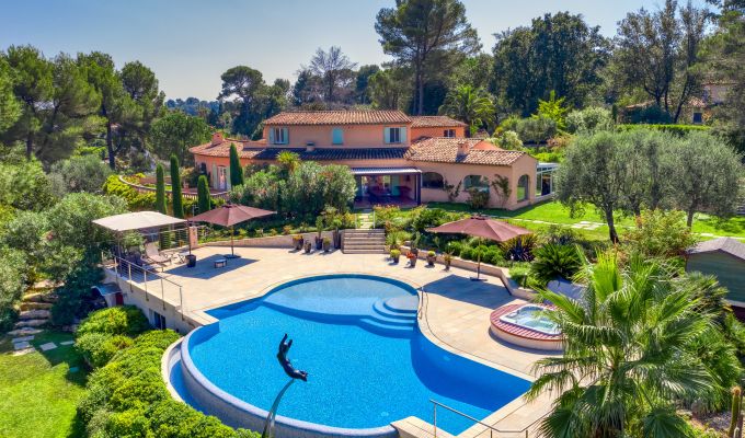 Продажа Вилла Valbonne