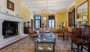 Продажа Замок Aiguines