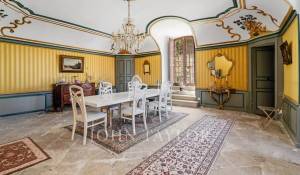 Продажа Замок Aiguines