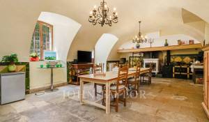 Продажа Замок Aiguines