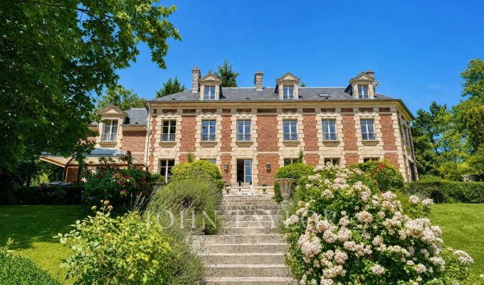 Продажа Замок Chantilly