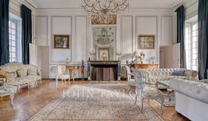 Продажа Замок Évreux