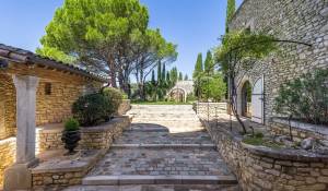 Продажа Замок Joucas