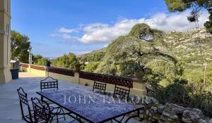 Продажа Замок Marseille 9ème