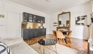 Продажа Здание Paris 17ème