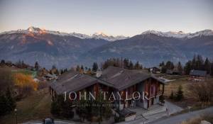 Сезонная аренда Attic Crans-Montana