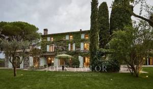 Сезонная аренда Бастид, типичный южный дом Saint-Paul-de-Vence