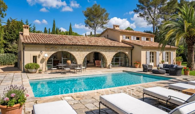 Сезонная аренда Дом Mougins