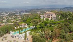 Сезонная аренда Поместье Cannes