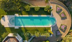 Сезонная аренда Поместье Cannes