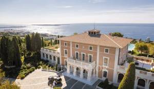 Сезонная аренда Поместье Cannes