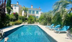 Сезонная аренда Поместье Cannes