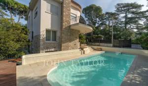 Сезонная аренда Поместье Cannes