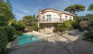 Сезонная аренда Поместье Cannes